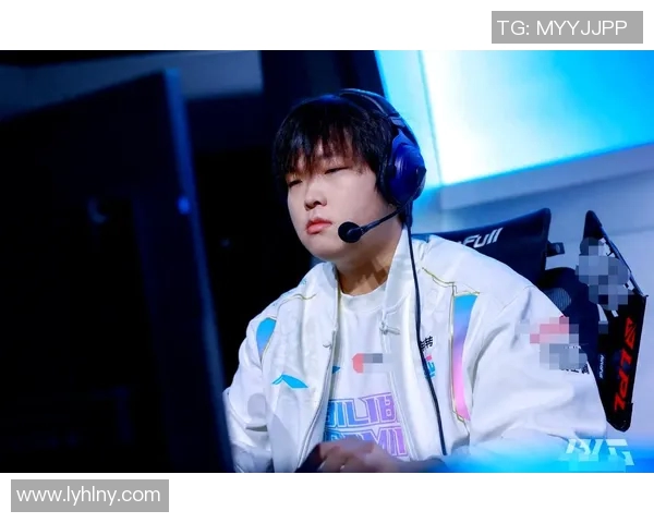 TES二队追风首秀五杀封神 电竞新星崛起成顶级AD选手 TES二队追风首秀五杀封神 电竞新星崛起成顶级AD选手